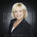 14-06-2004 Monique van der Ven at studio Amsterdam

[keywords]Smiling, Eyecontact, Half Length, Posed, Director[/keywords]